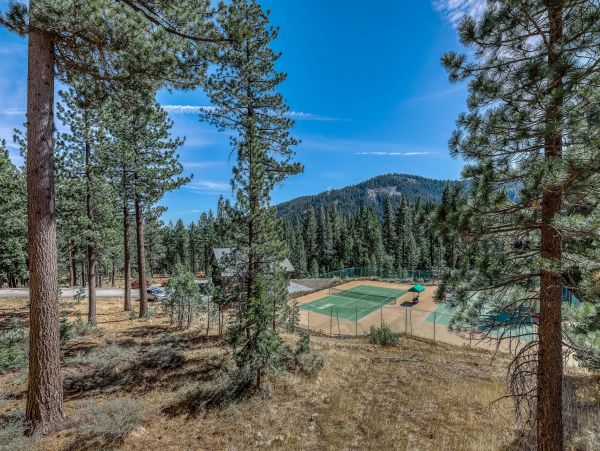 Lake Tahoe North Shore Home 979061