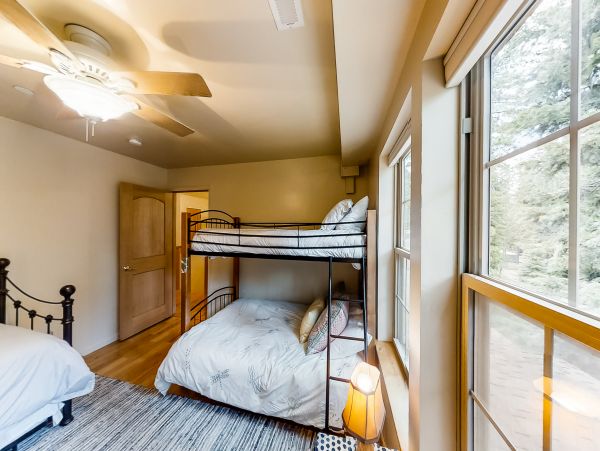 Lake Tahoe North Shore Home 979063
