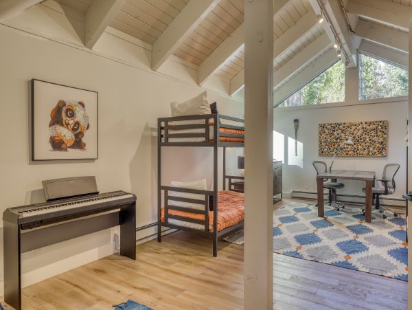 Lake Tahoe North Shore Home 979064