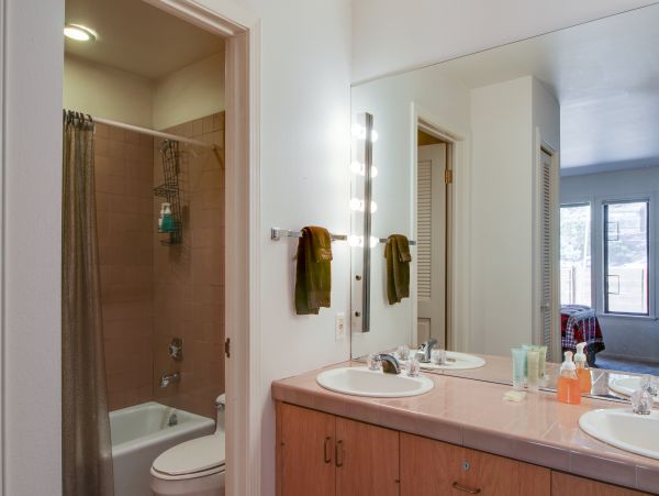 Lake Tahoe North Shore Home 979067