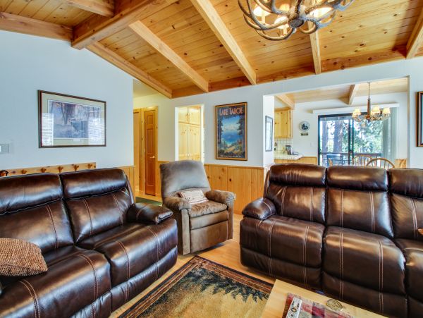 Lake Tahoe North Shore Home 979070