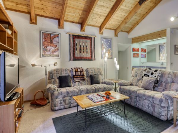 Lake Tahoe North Shore Home 979071