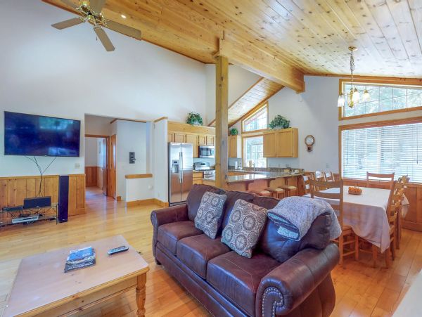 Lake Tahoe North Shore Home 979074