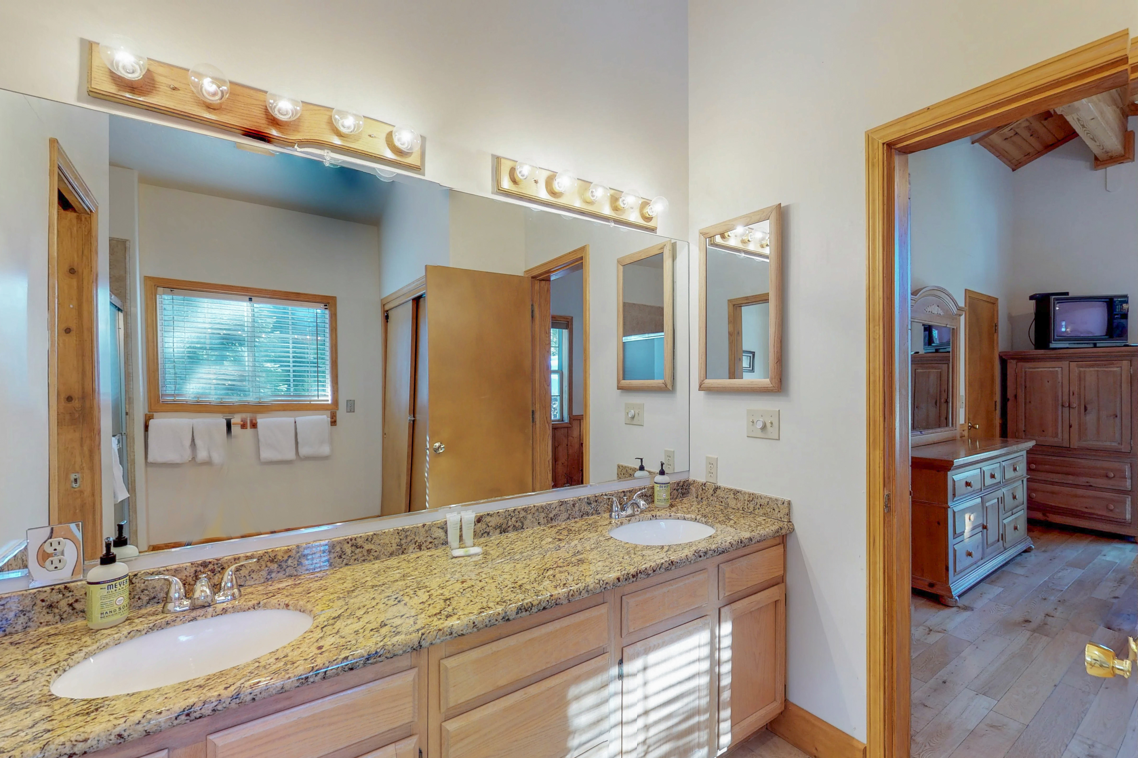 Lake Tahoe North Shore Home 979074