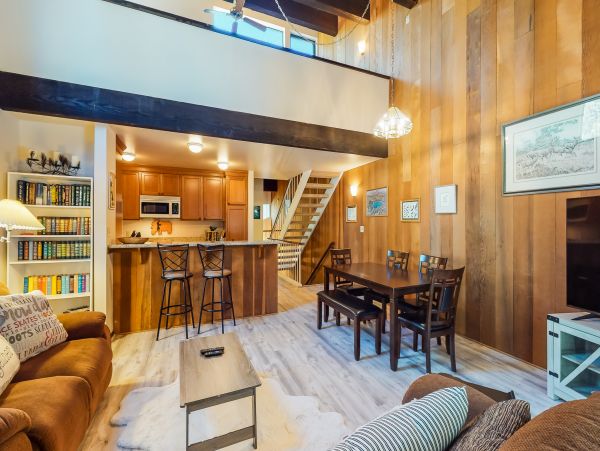 Lake Tahoe North Shore Home 979075