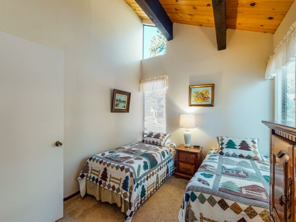 Lake Tahoe North Shore Home 979075