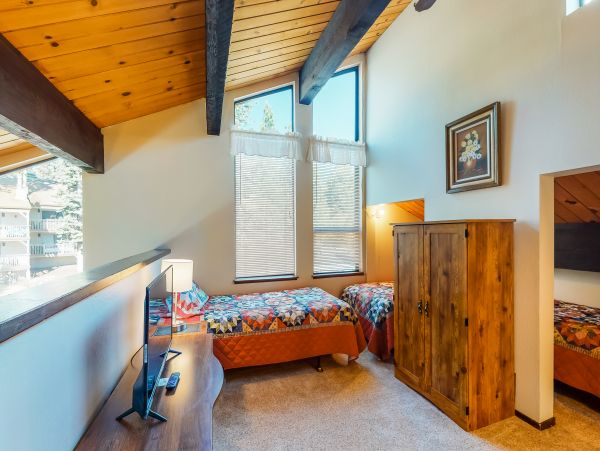 Lake Tahoe North Shore Home 979075