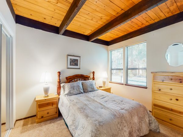 Lake Tahoe North Shore Home 979075