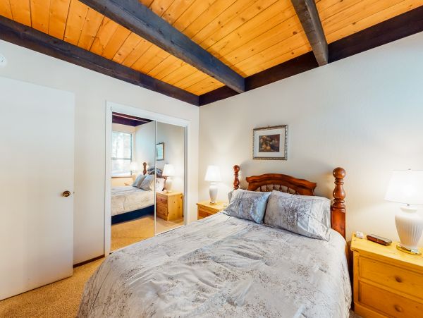 Lake Tahoe North Shore Home 979075