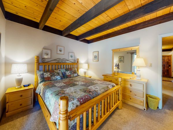 Lake Tahoe North Shore Home 979075