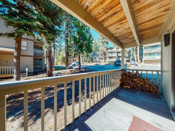 Lake Tahoe North Shore Home 979075
