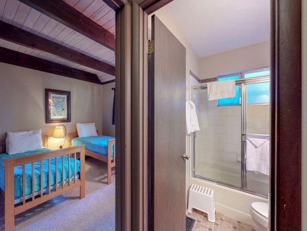 Lake Tahoe North Shore Home 979079
