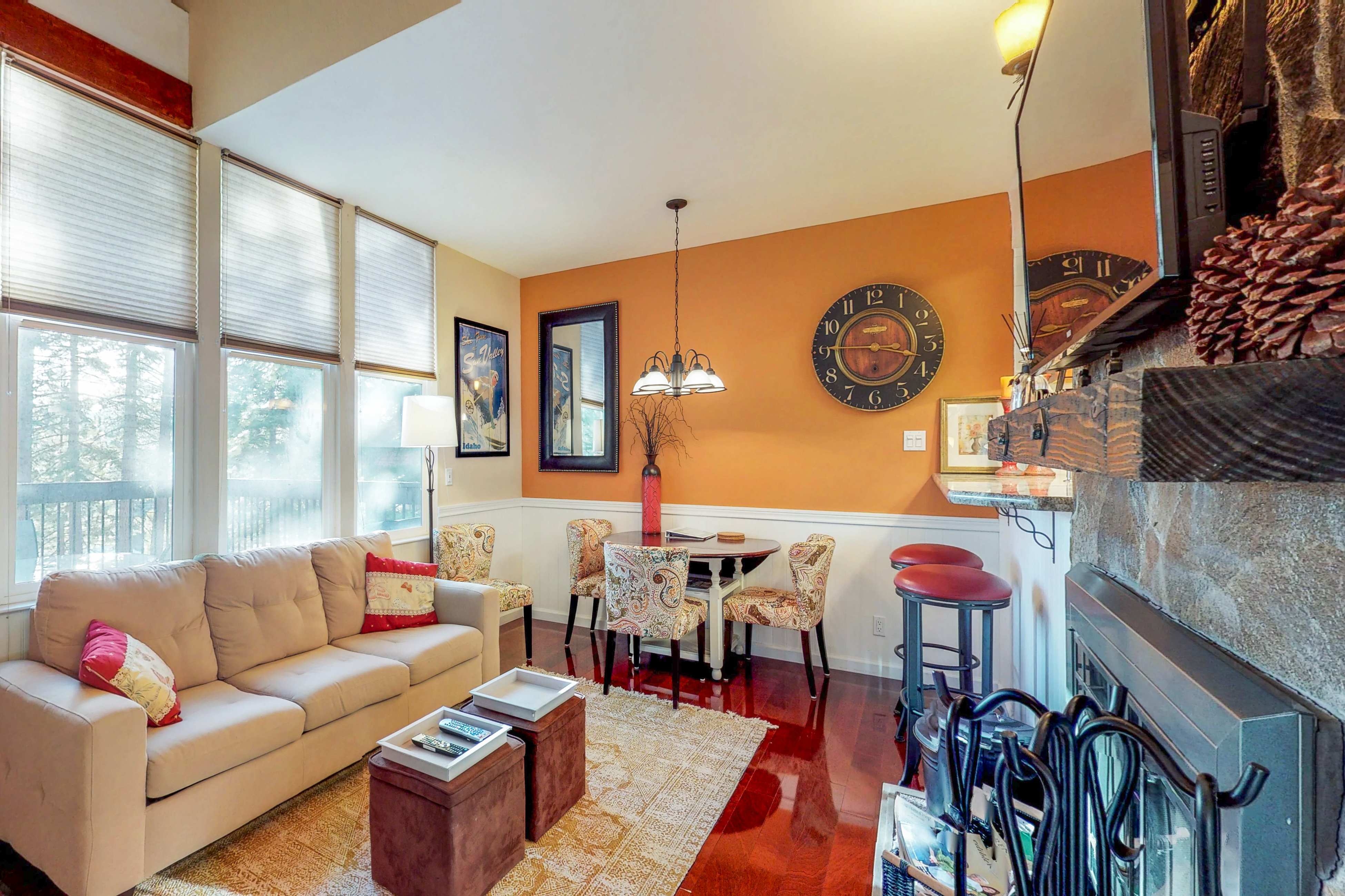 Lake Tahoe North Shore Home 979080