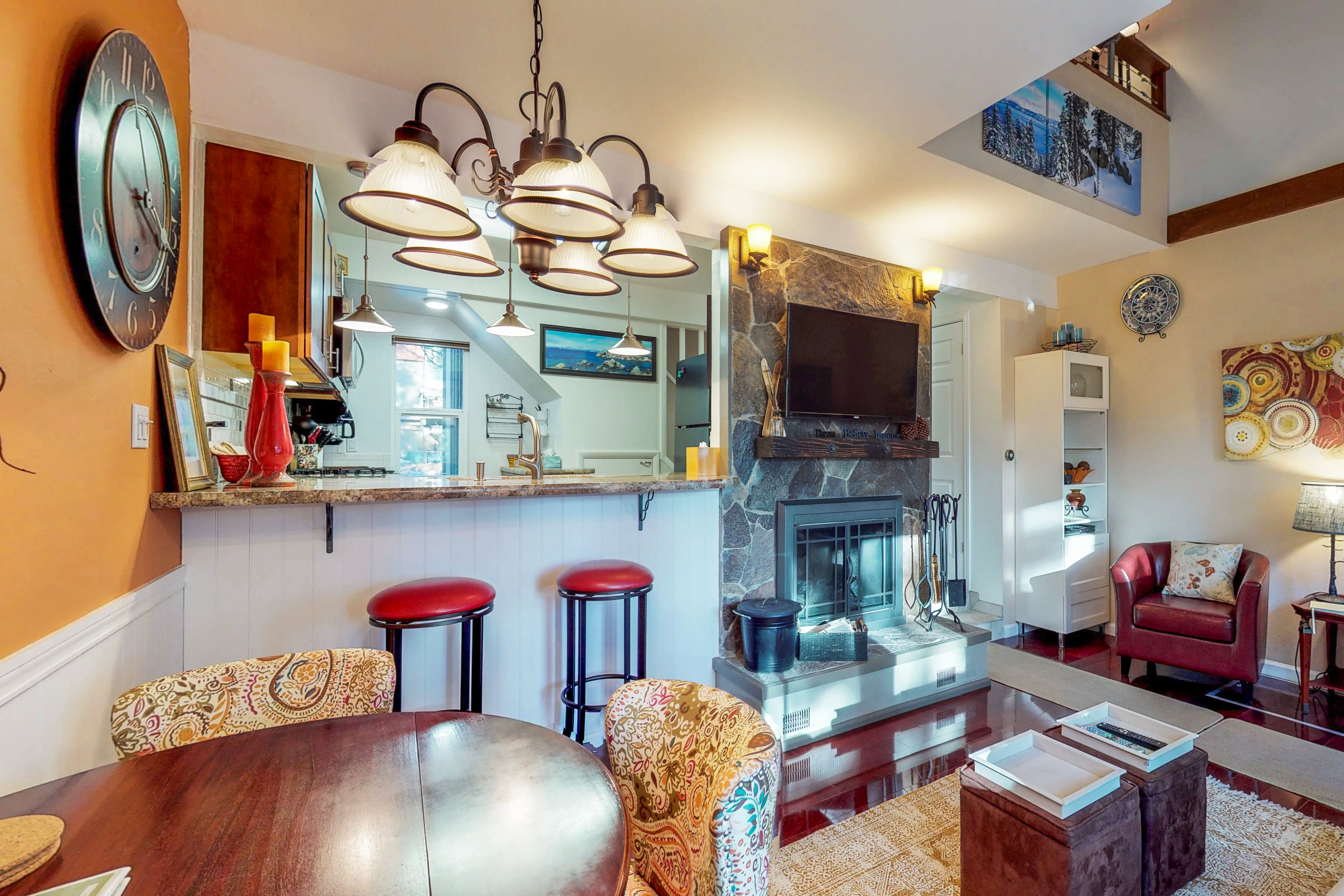 Lake Tahoe North Shore Home 979080