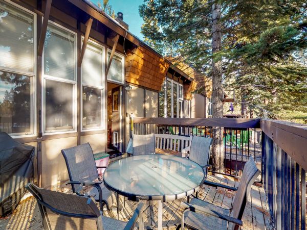 Lake Tahoe North Shore Home 979080