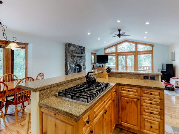 Lake Tahoe North Shore Home 979081