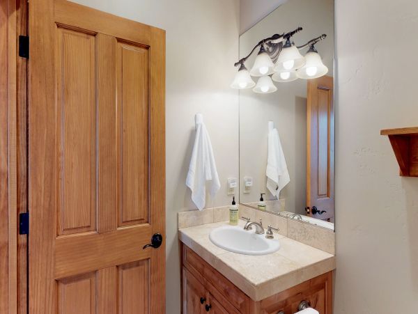 Lake Tahoe North Shore Home 979081