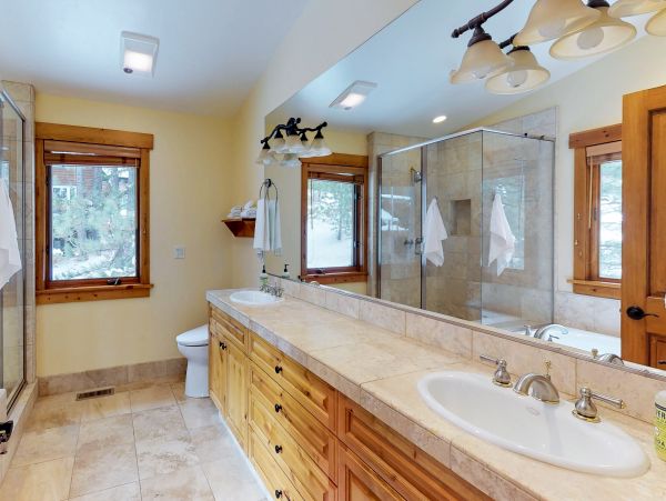 Lake Tahoe North Shore Home 979081