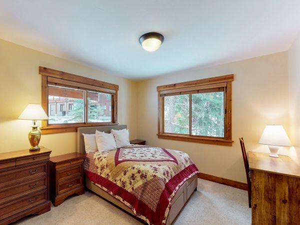 Lake Tahoe North Shore Home 979081