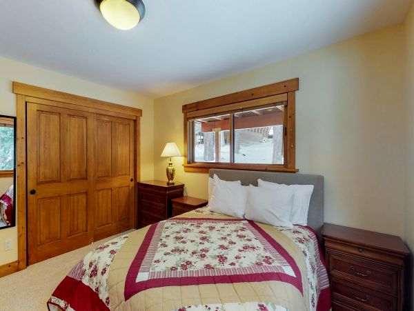 Lake Tahoe North Shore Home 979081