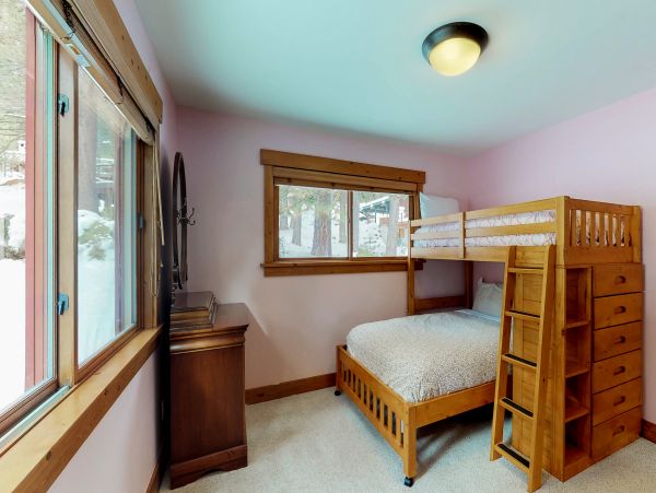 Lake Tahoe North Shore Home 979081