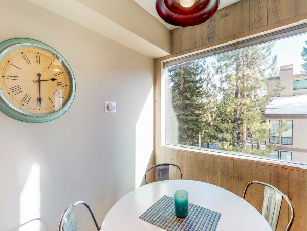 Lake Tahoe North Shore Home 979084