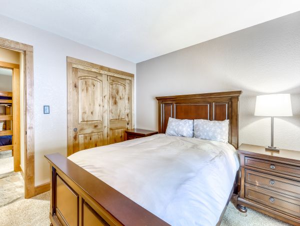 Lake Tahoe North Shore Home 979086