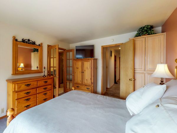 Lake Tahoe North Shore Home 979087