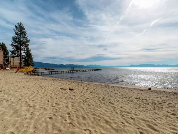 Lake Tahoe North Shore Home 979087