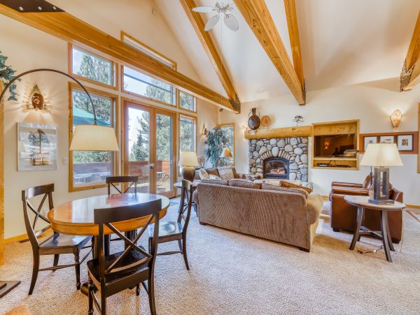 Lake Tahoe North Shore Home 979090