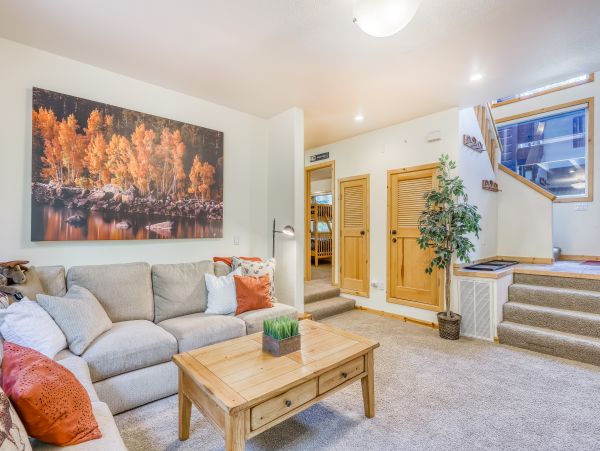 Lake Tahoe North Shore Home 979090