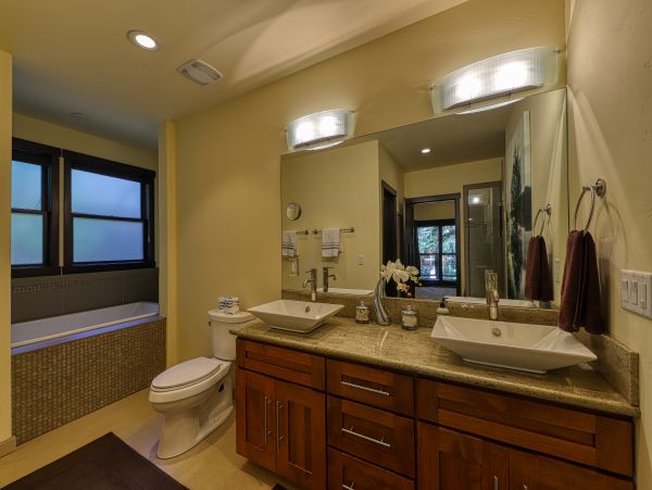 Lake Tahoe North Shore Home 979092