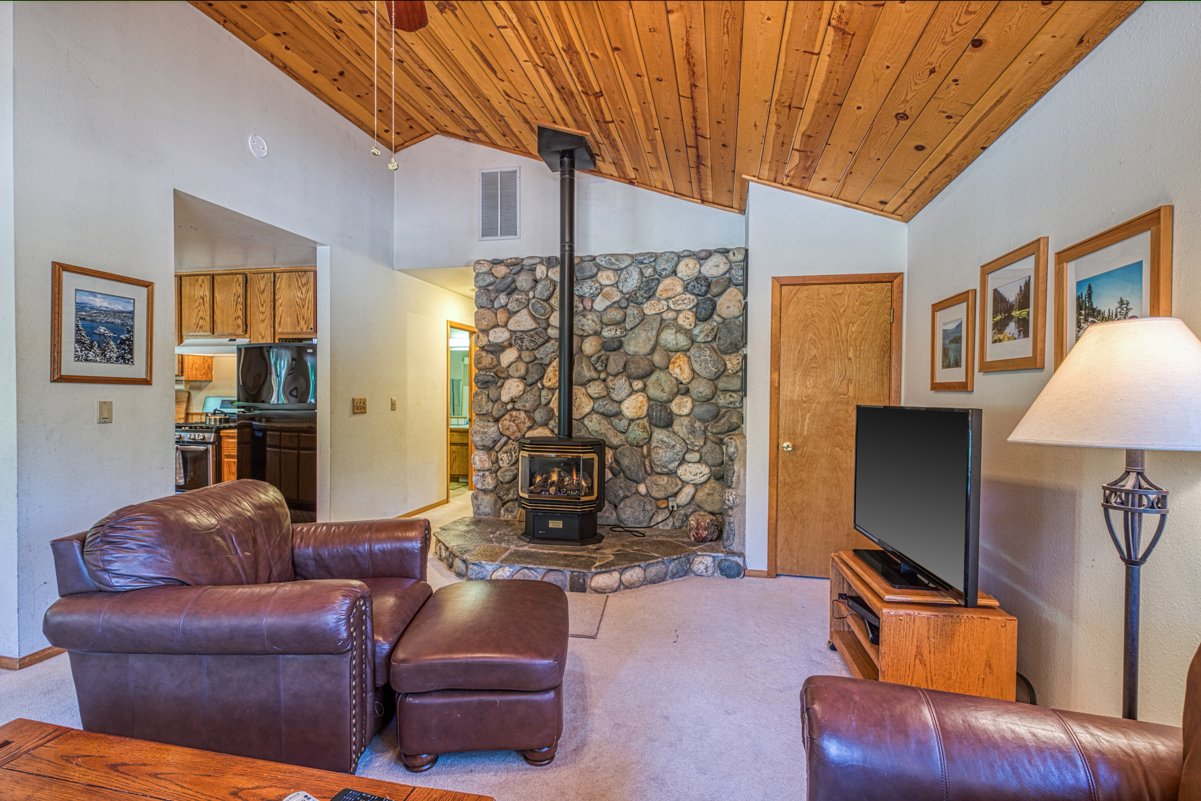 Lake Tahoe North Shore Home 979093