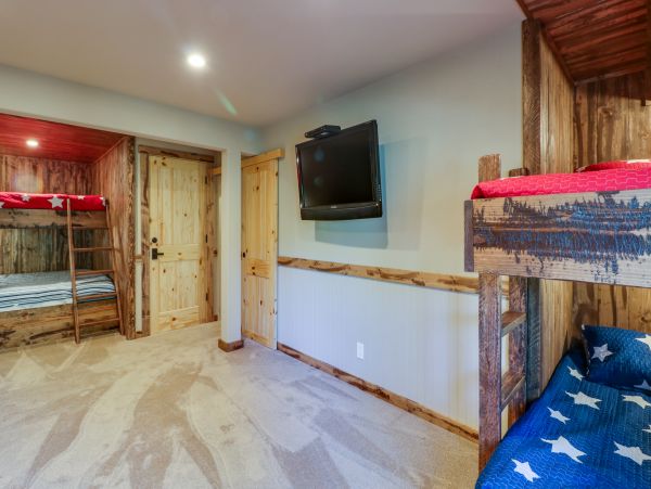 Lake Tahoe North Shore Home 979095