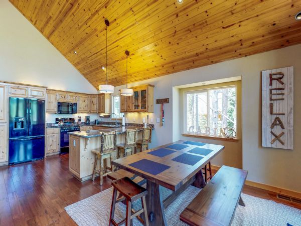 Lake Tahoe North Shore Home 979095