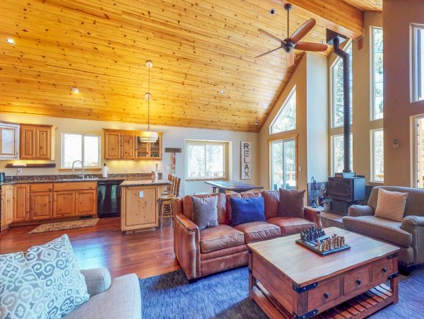 Lake Tahoe North Shore Home 979095