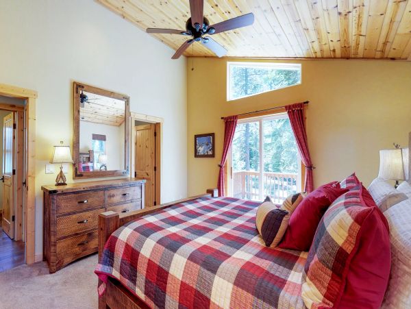 Lake Tahoe North Shore Home 979095