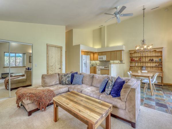Lake Tahoe North Shore Home 979097