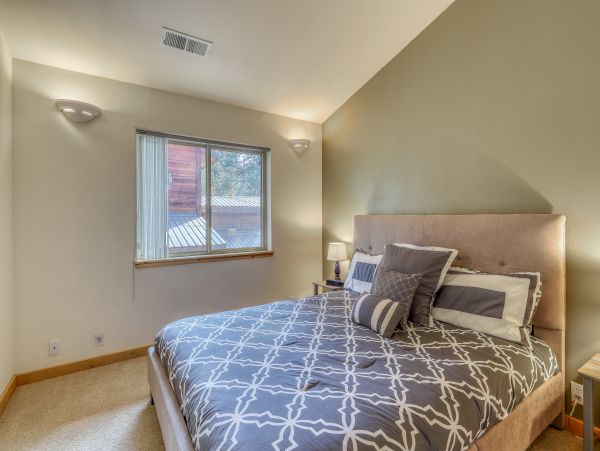 Lake Tahoe North Shore Home 979097