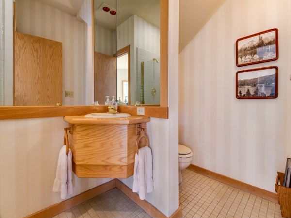 Lake Tahoe North Shore Home 979098