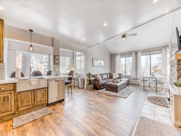 Lake Tahoe North Shore Home 979099
