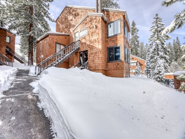 Lake Tahoe North Shore Home 979099