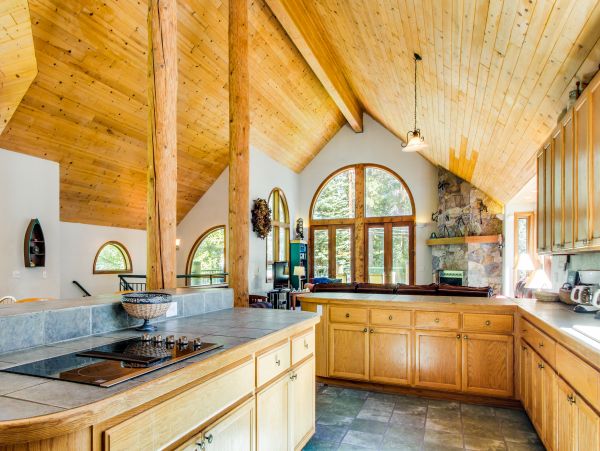 Lake Tahoe North Shore Home 979100