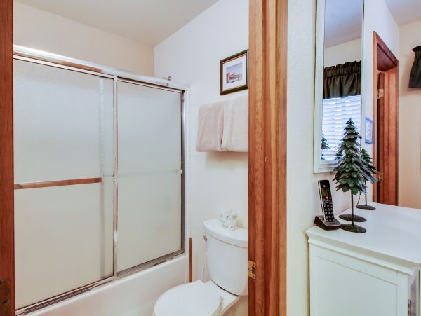 Lake Tahoe North Shore Home 979100