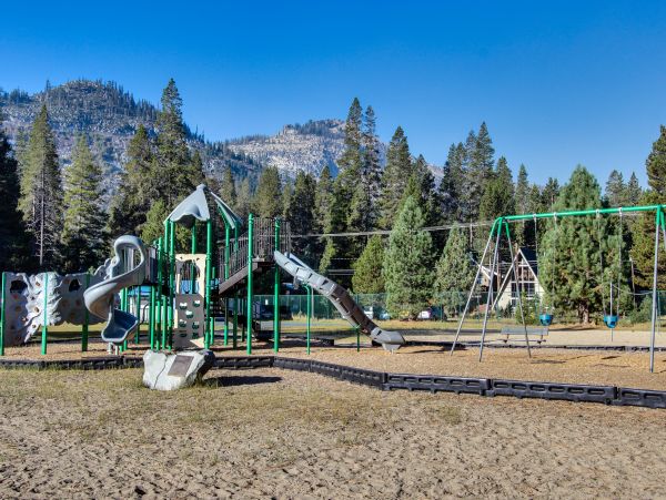 Lake Tahoe North Shore Home 979100