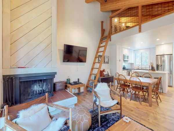 Lake Tahoe North Shore Home 979104