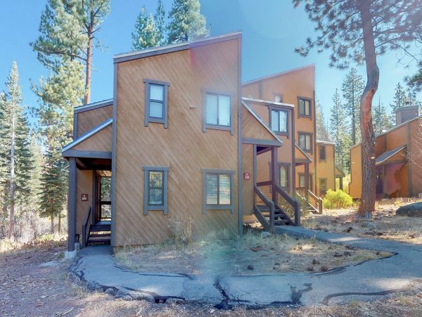 Lake Tahoe North Shore Home 979104