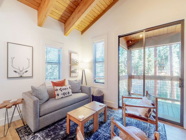 Lake Tahoe North Shore Home 979104
