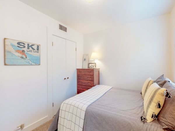 Lake Tahoe North Shore Home 979104