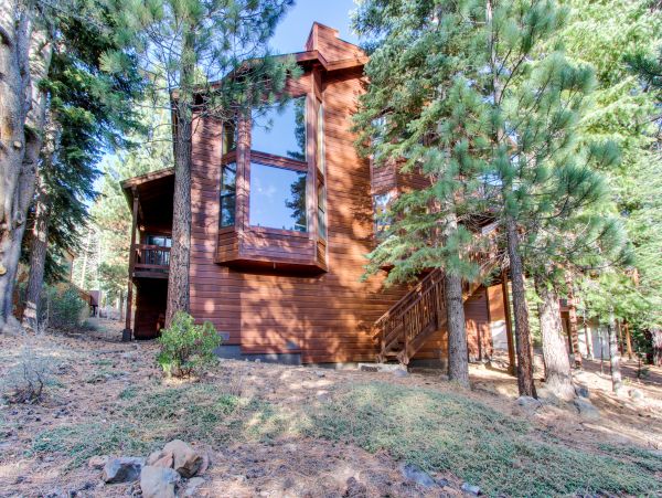 Lake Tahoe North Shore Home 979105